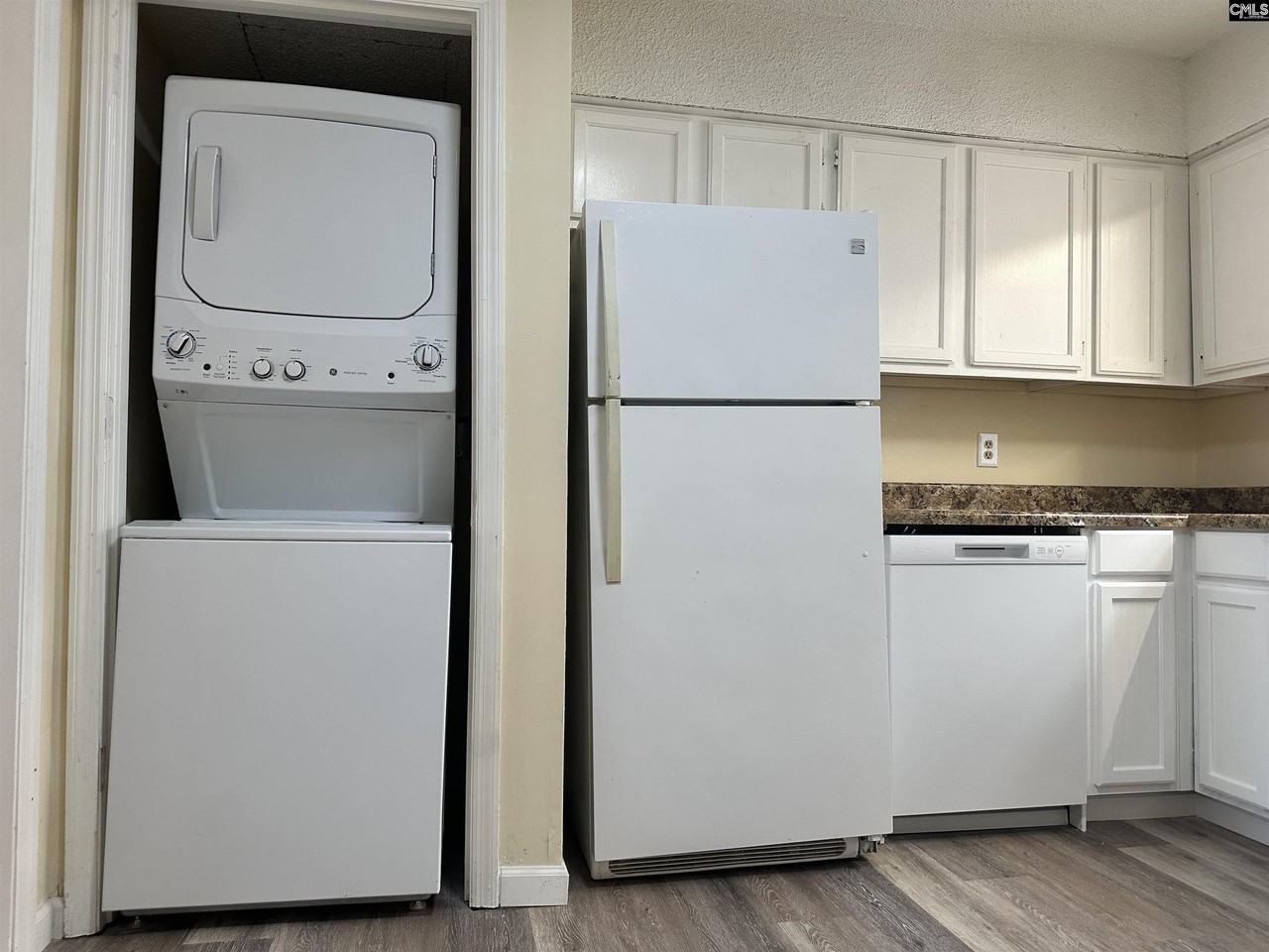 1701 - 1707 Stahl Street 1709 - Photo 4 of 10