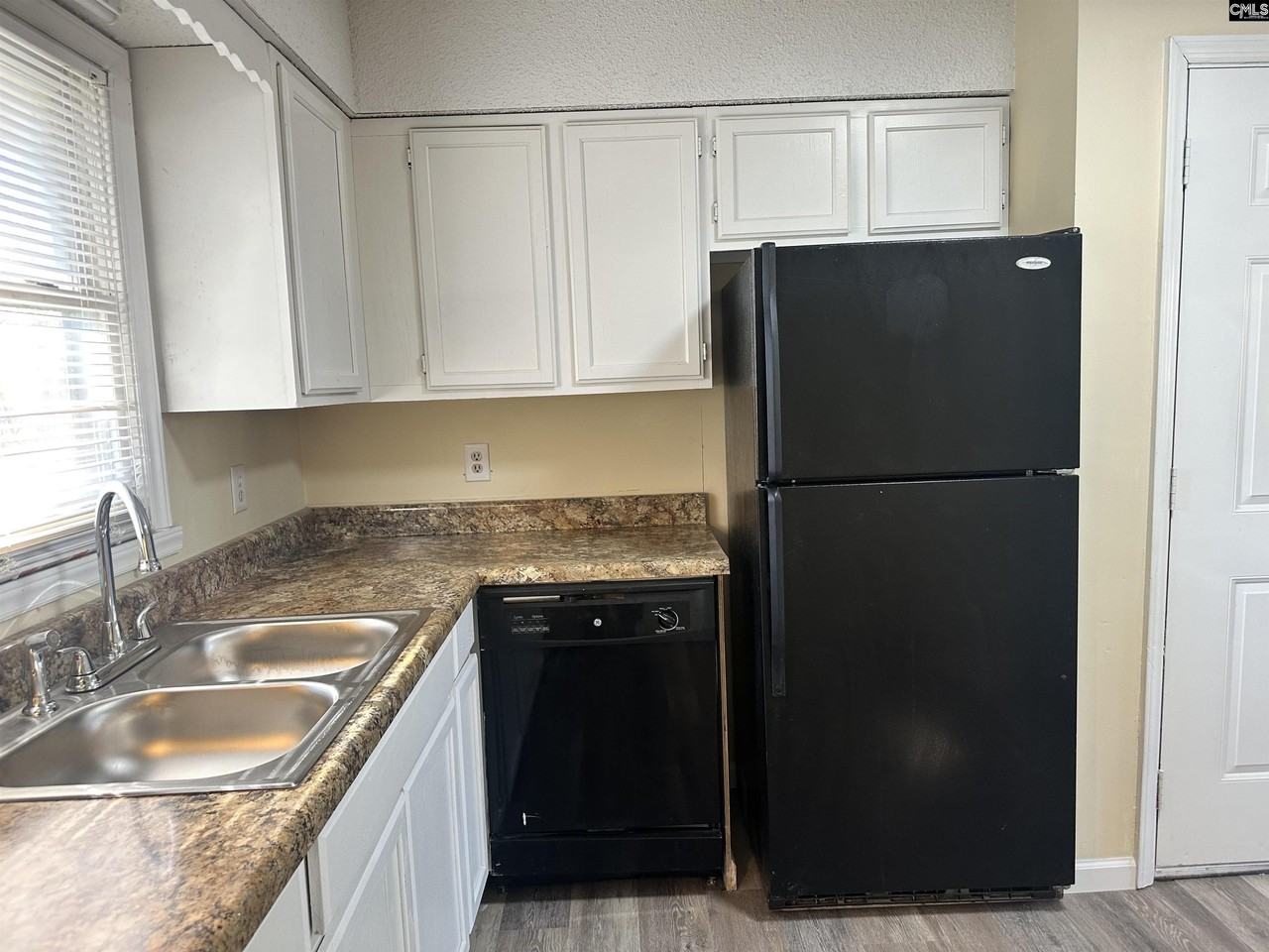 1709 - 1715 Stahl Street 1711 - Photo 7 of 11