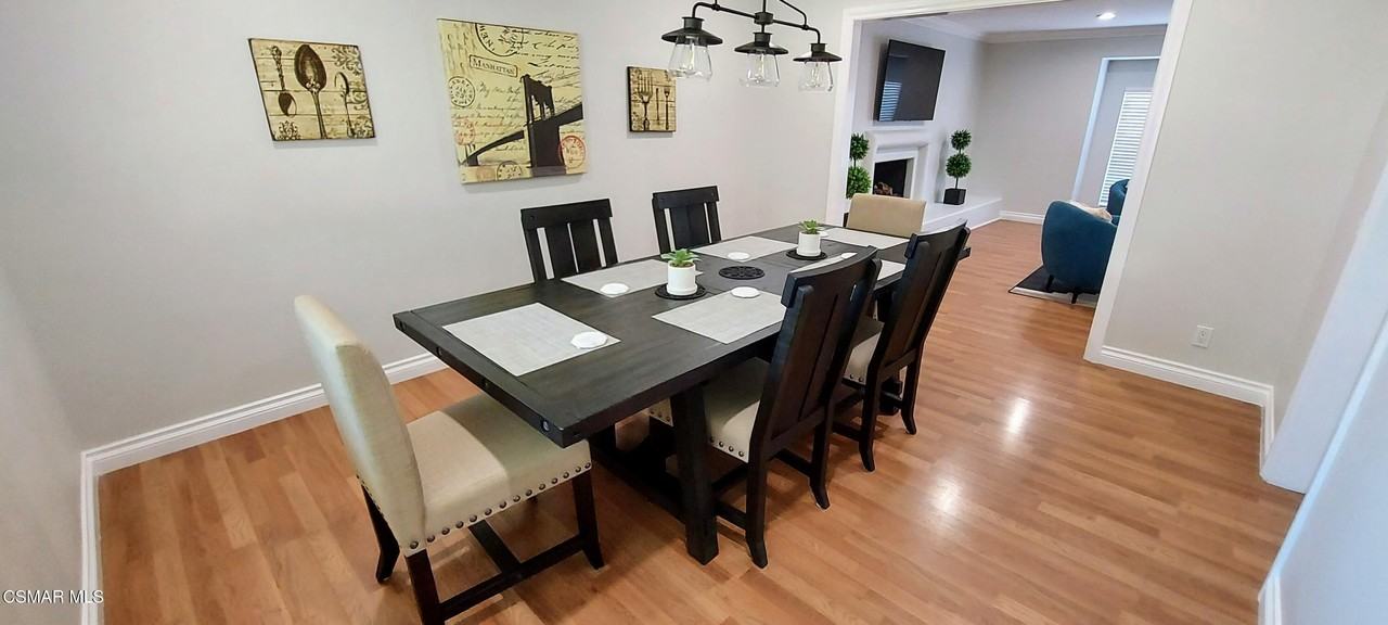 91 Magellan St - Photo 3 of 32