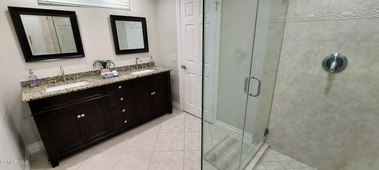 91 Magellan St - Photo 7 of 32