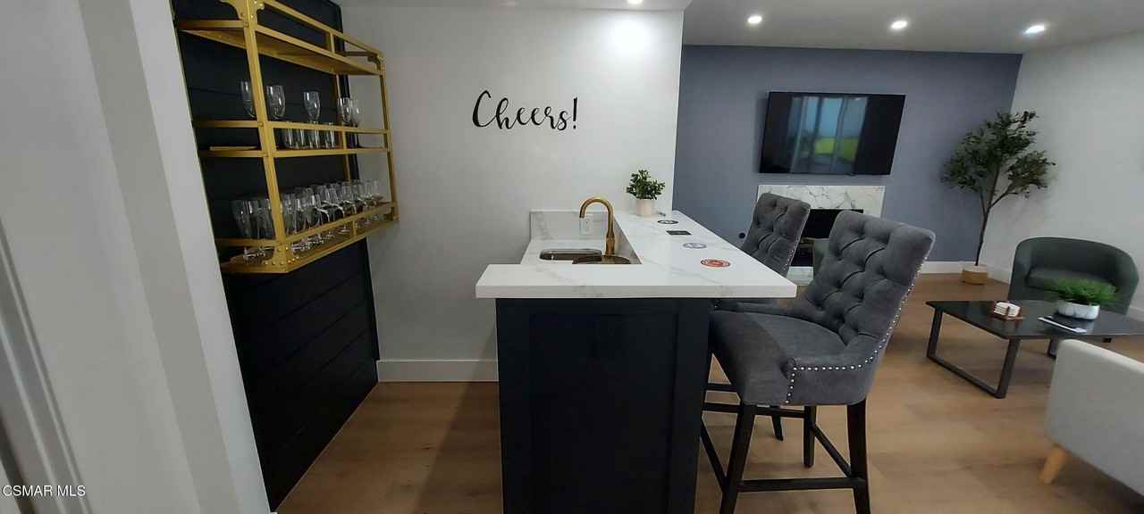 4071 Peoria Ave - Photo 6 of 19