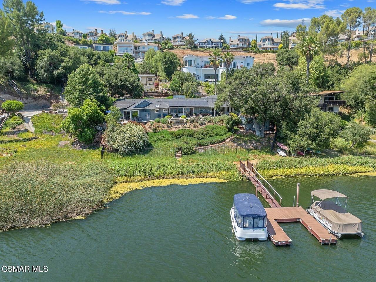 498 Lake Sherwood Dr - Photo 3 of 50