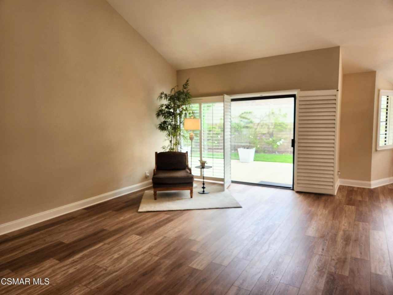 3004 Shadow Brook Ln - Photo 3 of 39