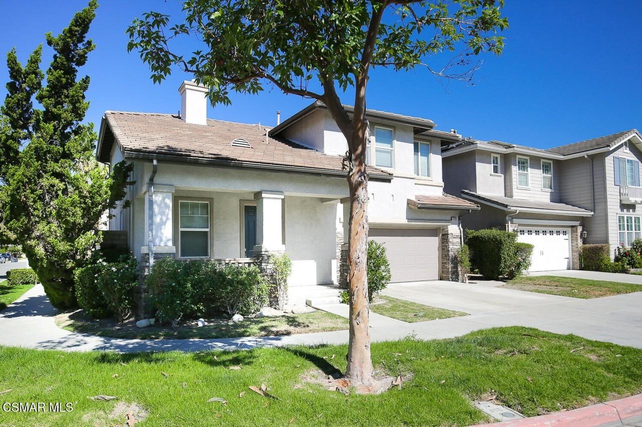 1129 Azalea Way - Photo 2 of 50