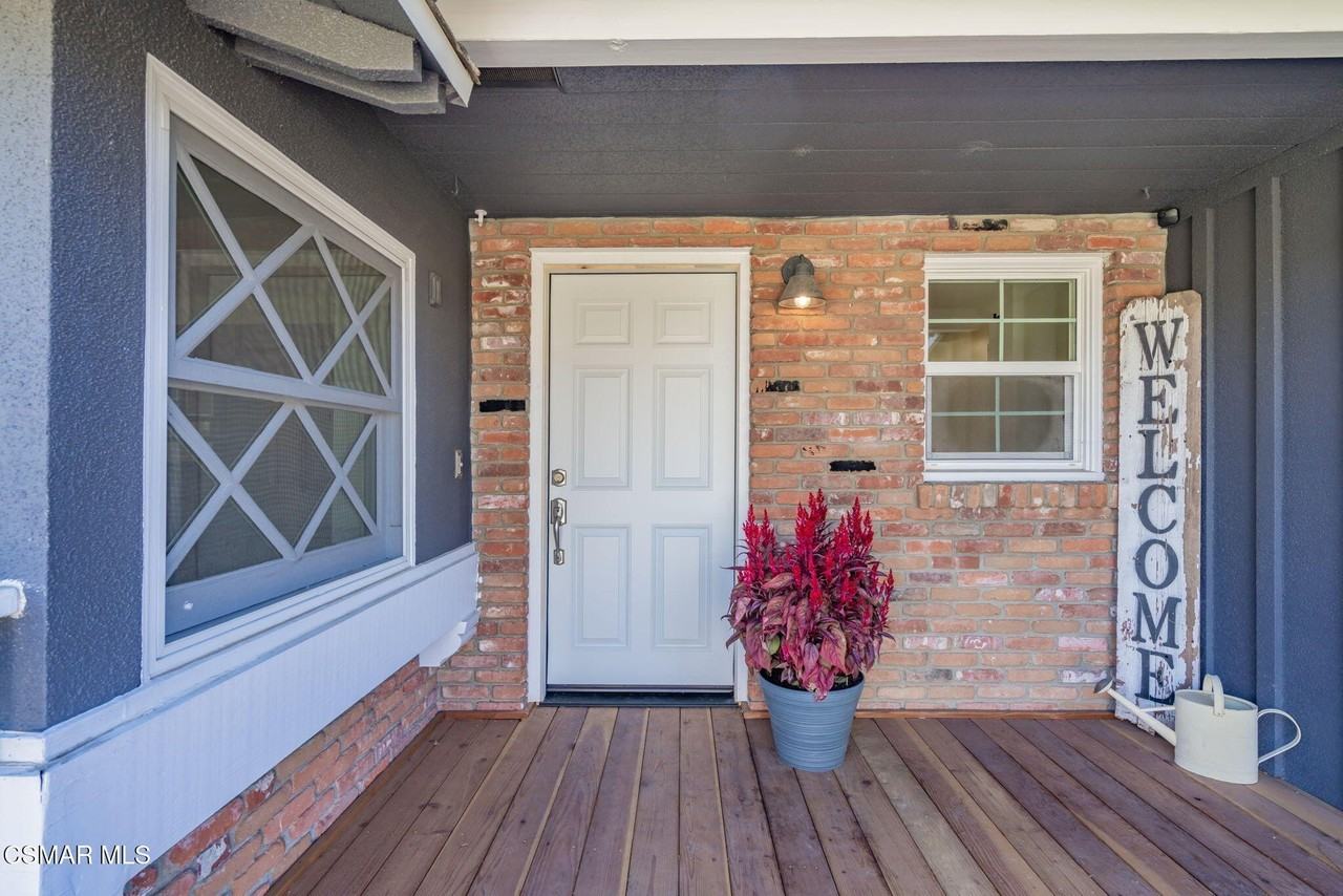 4310 Eve Rd - Photo 5 of 50