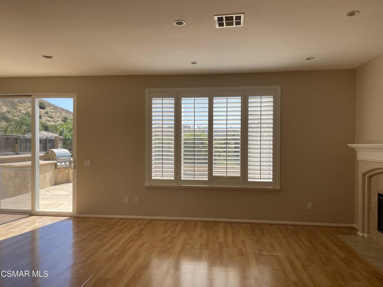 2938 Arbella Ln - Photo 7 of 32