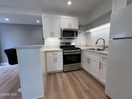 featured image of 1666 Stoddard Ave