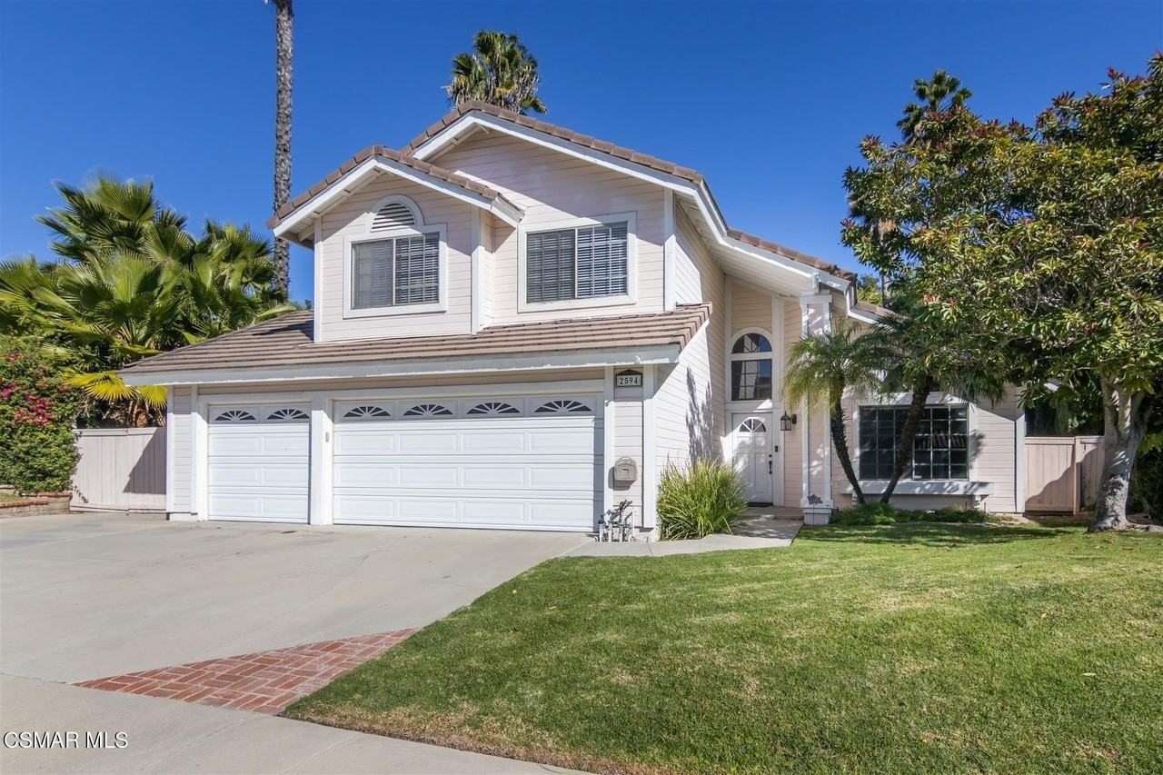 2594 Ridgebrook Pl - Photo 2 of 26