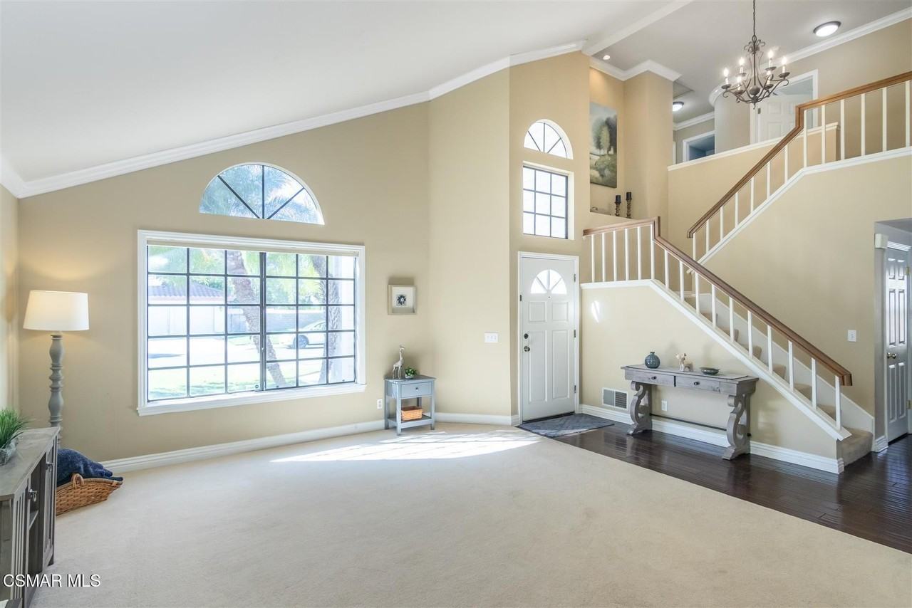 2594 Ridgebrook Pl - Photo 3 of 26