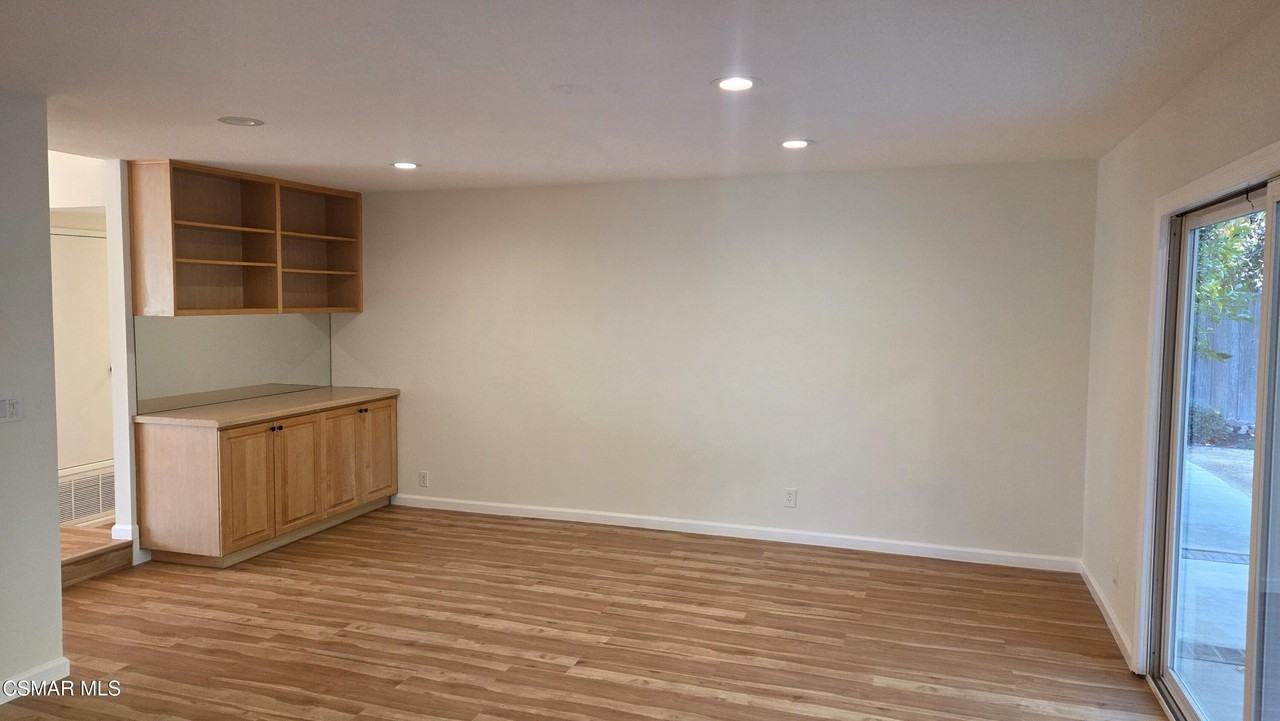 1825 Sweet Briar Pl - Photo 6 of 31