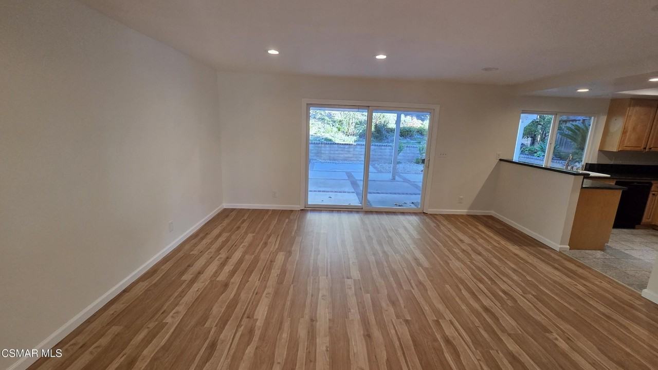 1825 Sweet Briar Pl - Photo 7 of 31