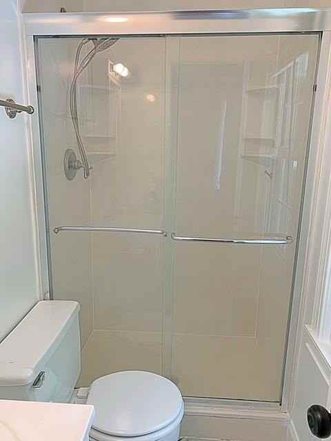 144 Carol Dr - Photo 7 of 26