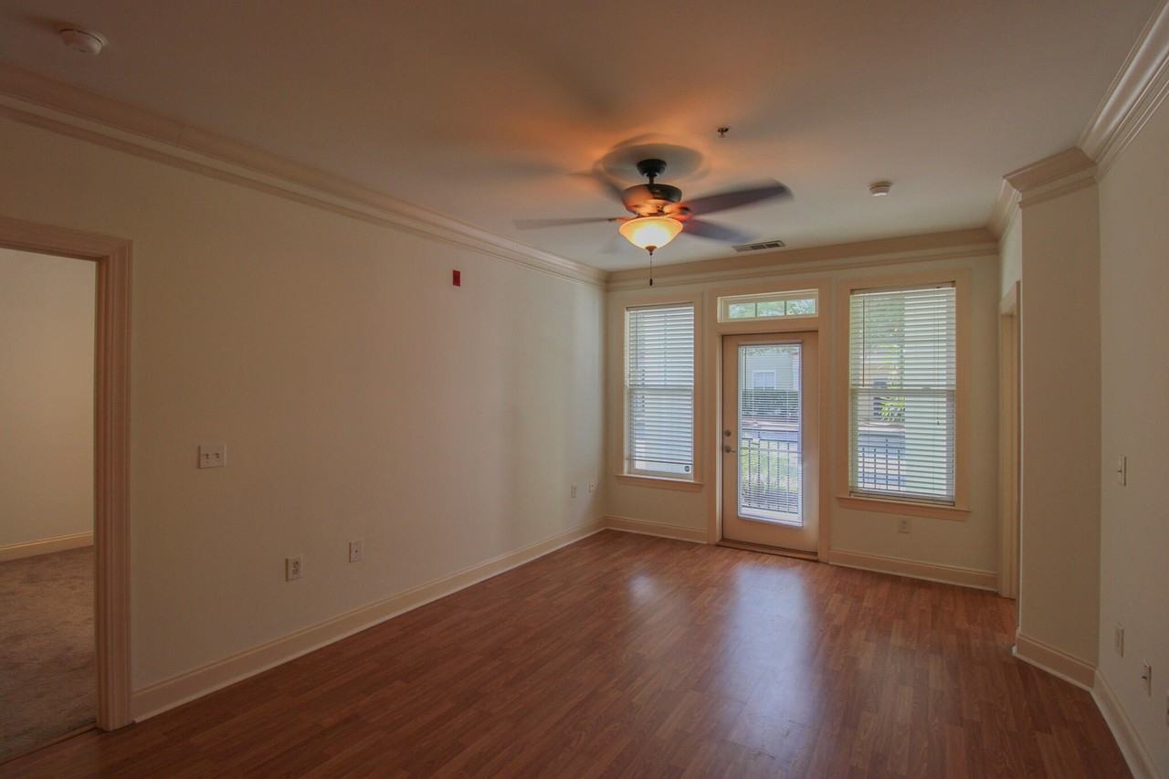 1900 Belle Isle Ave Unit 102 #102 - Photo 4 of 17