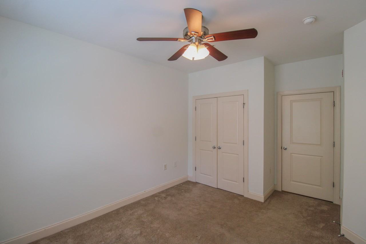 1900 Belle Isle Ave Unit 102 #102 - Photo 6 of 17