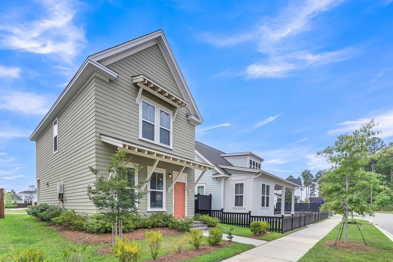 146 Winding Branch Dr - Photo 2 of 34