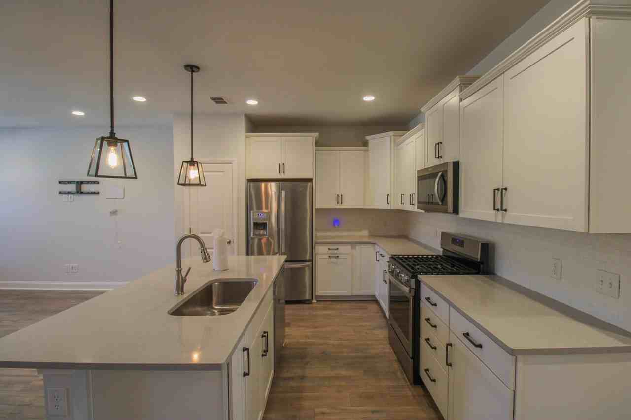 2234 Henry Tecklenburg Dr - Photo 4 of 24