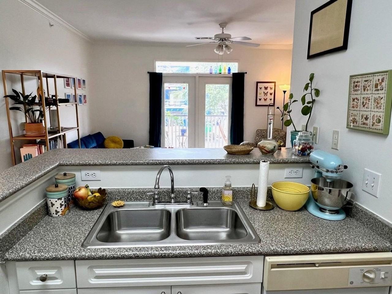 130 River Landing Dr Unit 7220 #7220 - Photo 5 of 21