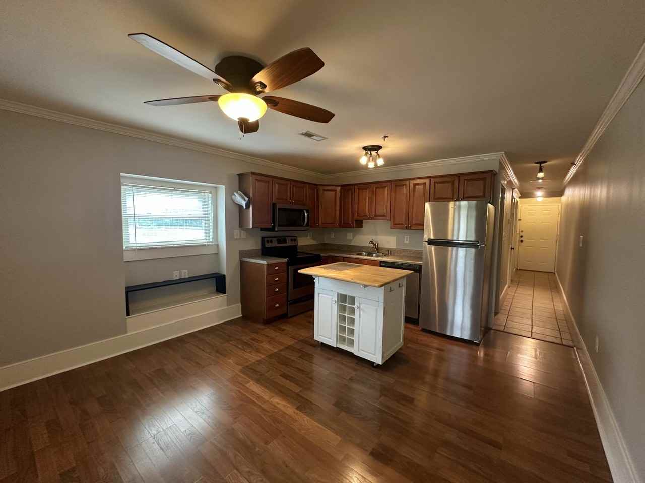 40 Bee St Apt 204 #204 - Photo 4 of 12