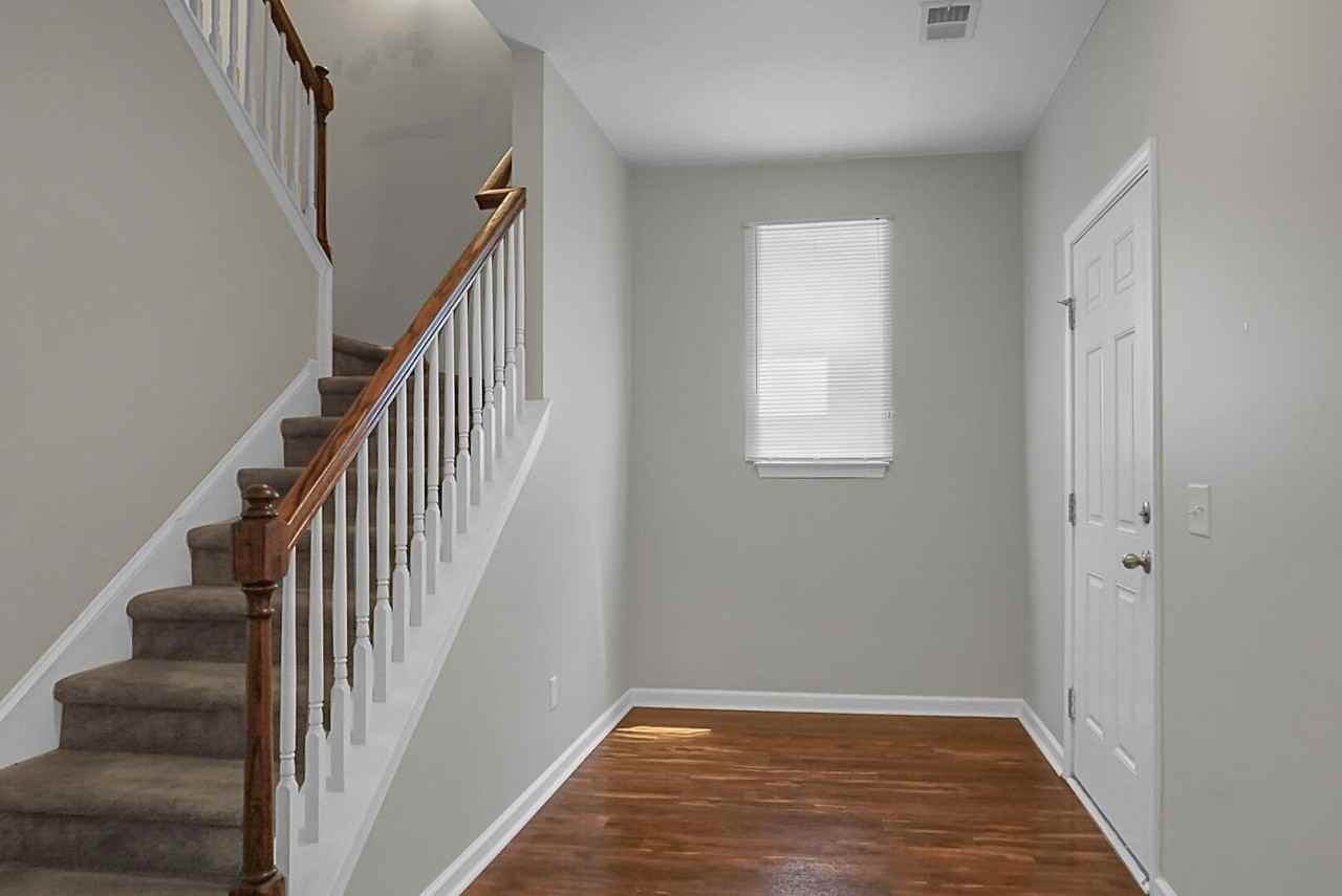 279 Oglethorpe Cir - Photo 6 of 41