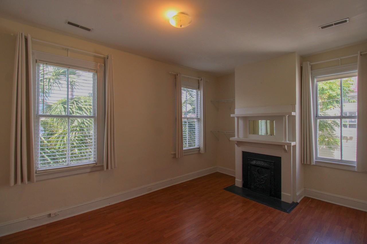 3 Woolfe St Apt B #B - Photo 3 of 10