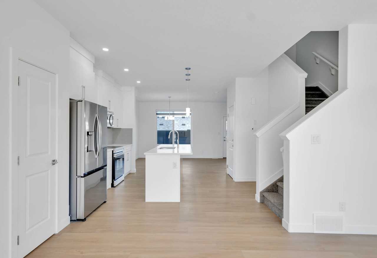 4 Renwyck Pl #1 - Photo 5 of 20