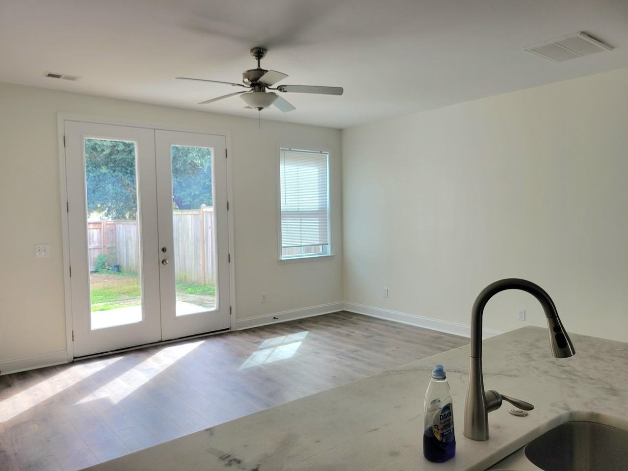 230 Kirkland St - Photo 4 of 22