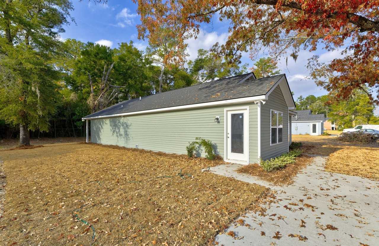 911 N Lemacks St - Photo 6 of 43