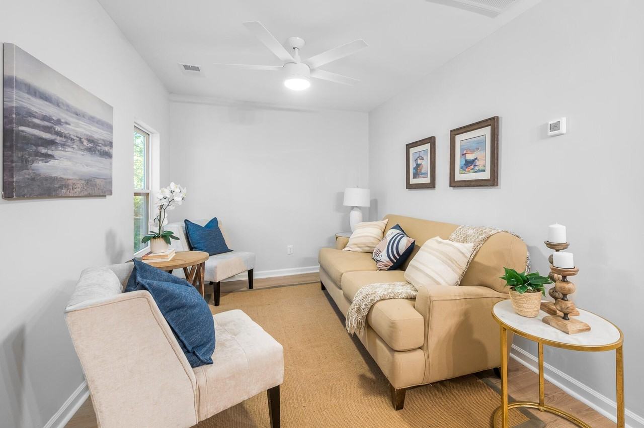 2512 Bennett Yard Rd Apt C #C - Photo 3 of 12