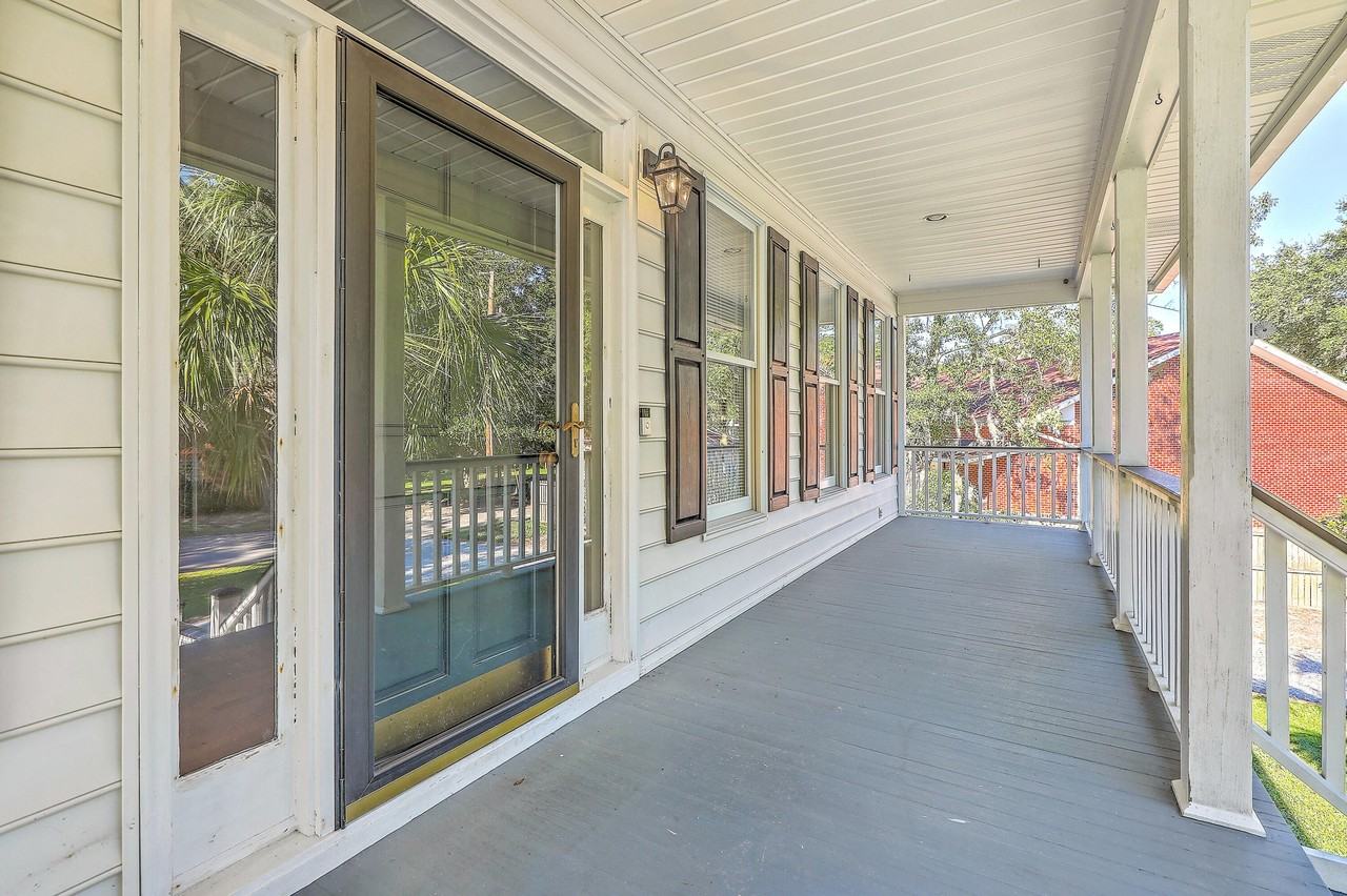 317 Rutherford St - Photo 6 of 50