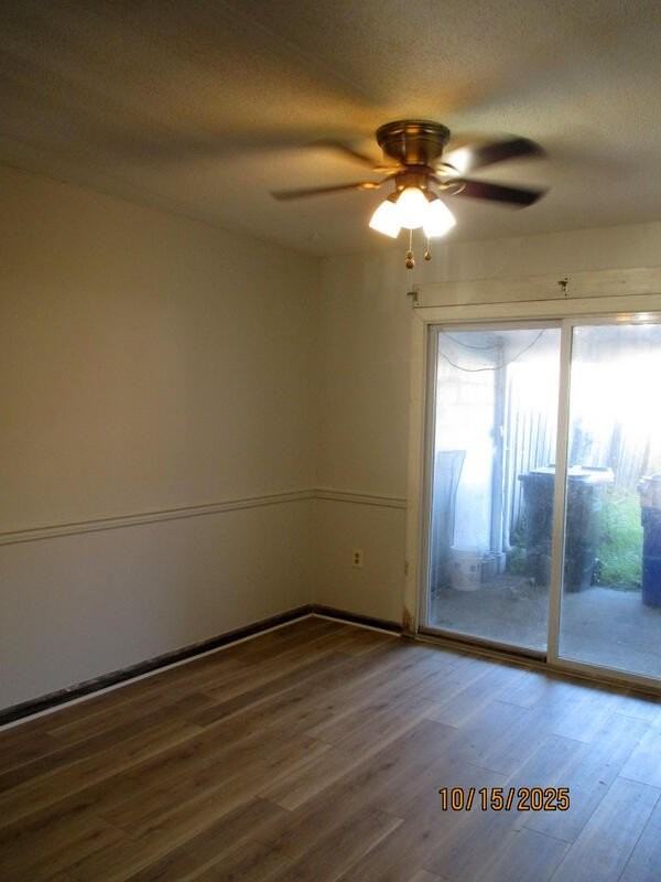 5560 W Shirley Dr - Photo 5 of 9