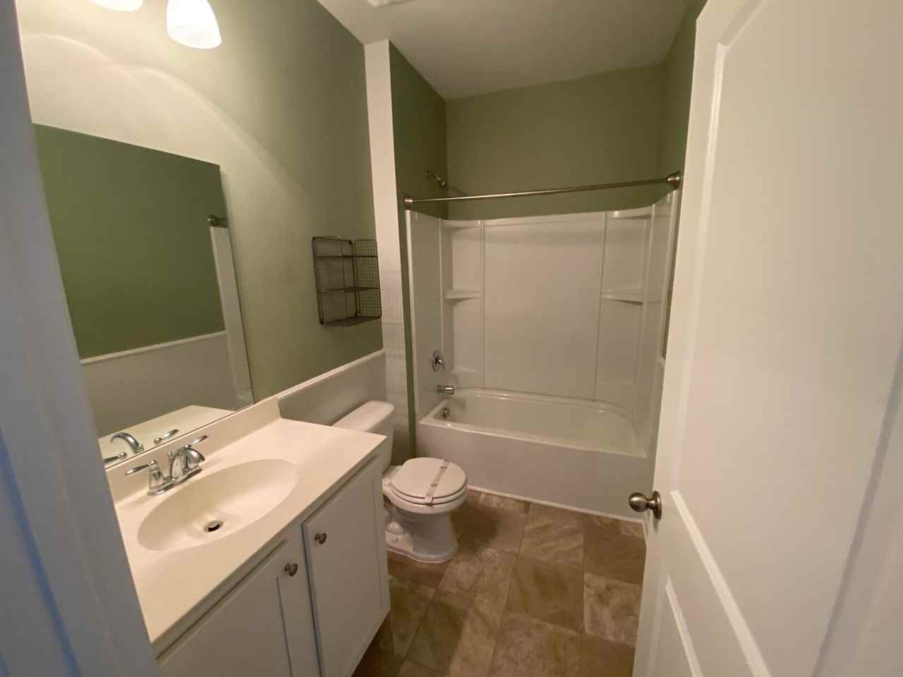 118 Greenwich Dr - Photo 5 of 16