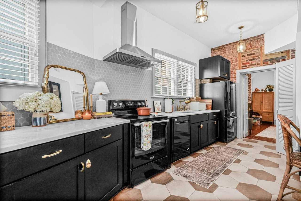 35 Society St Unit C #C - Photo 5 of 7