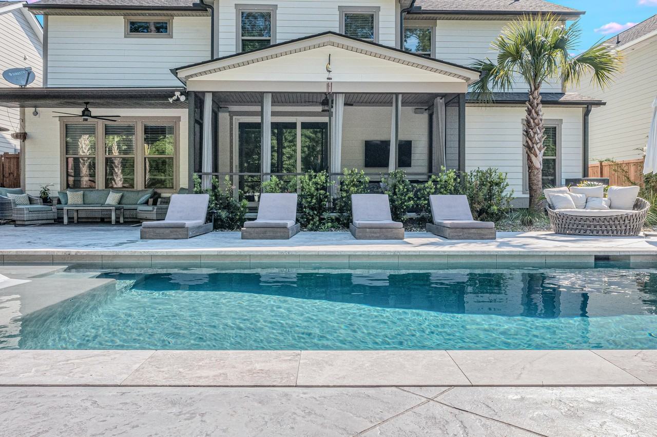 2319 Brinkley Rd - Photo 5 of 39