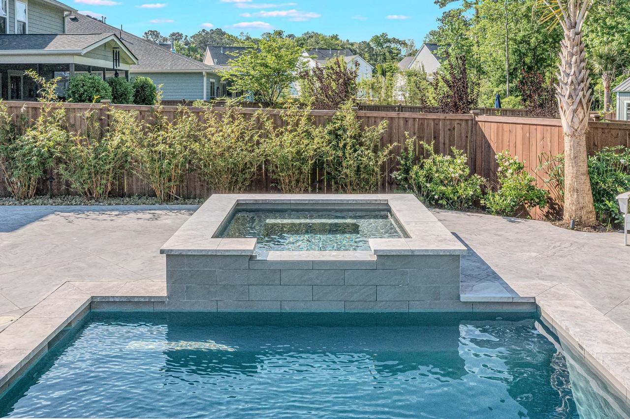 2319 Brinkley Rd - Photo 7 of 39