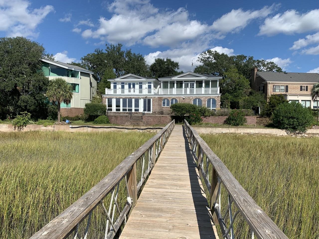 5 Pierates Cruz - Photo 2 of 28