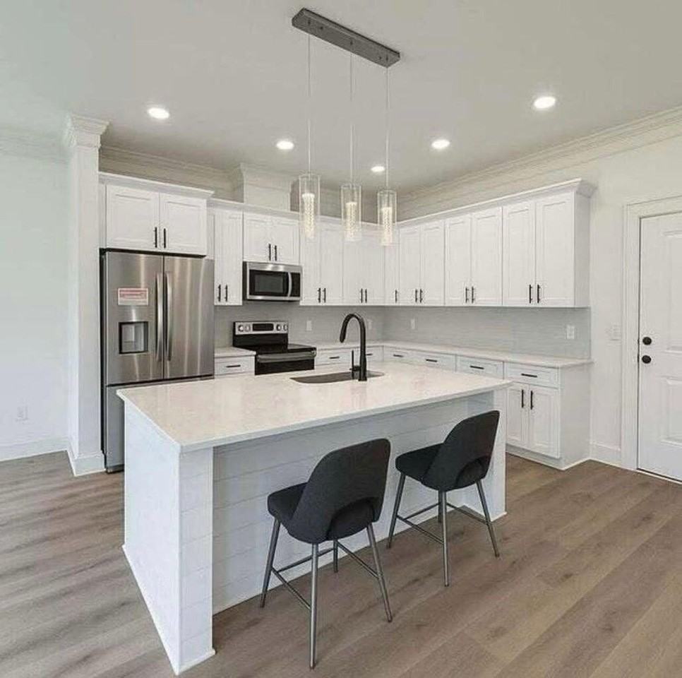 1904 Gumwood Blvd - Photo 3 of 21