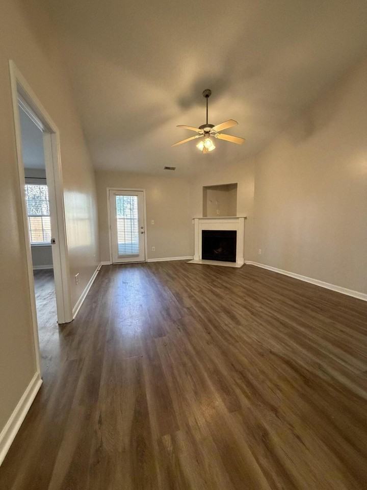 7987 Vermont Rd - Photo 7 of 24