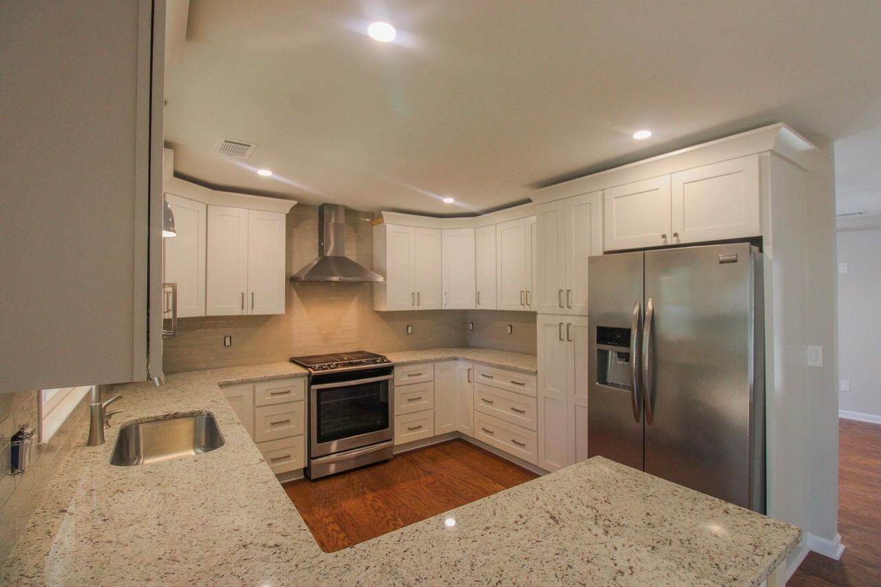 2345 Wofford Rd - Photo 6 of 27