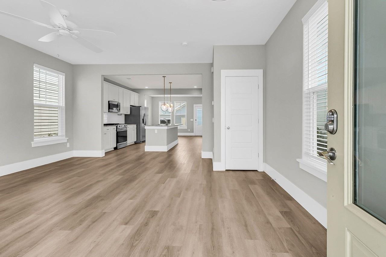 313 Baritone Rd - Photo 7 of 50