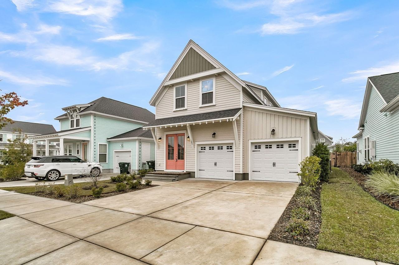 102 True Blue Loop - Photo 2 of 50