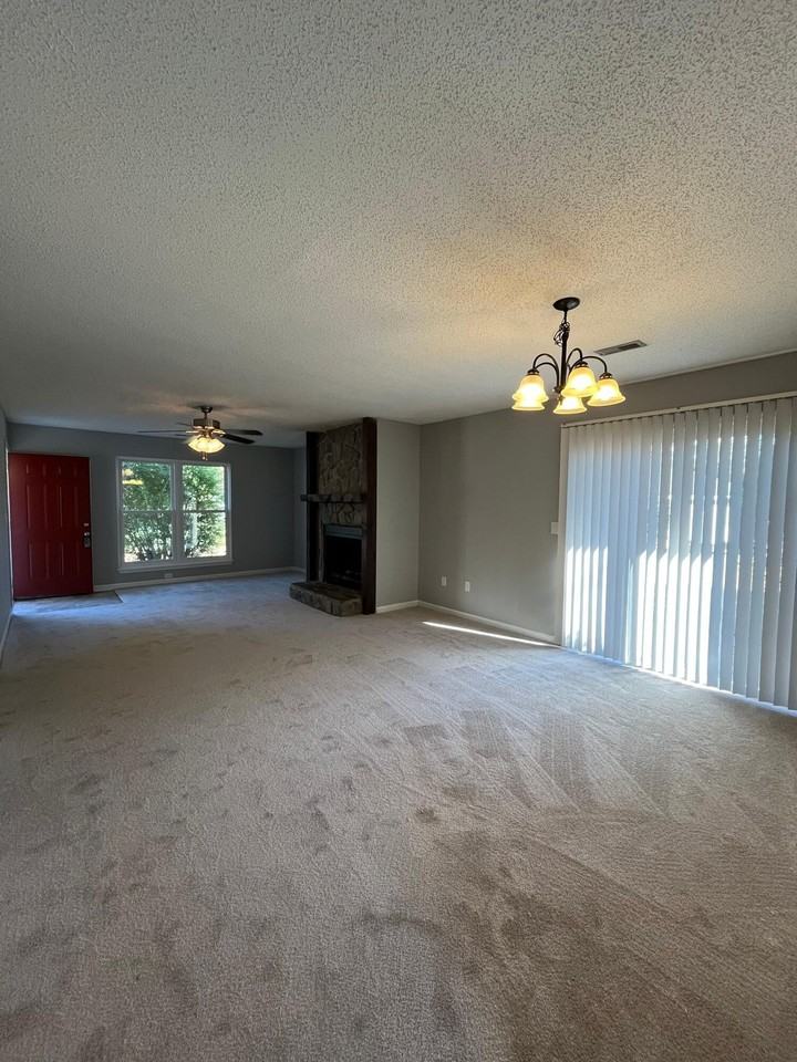 104 Sapling Ct - Photo 4 of 13