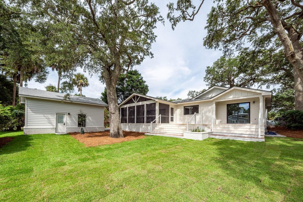 2404 Waterway Blvd - Photo 6 of 11