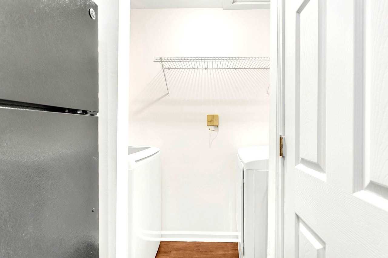 188 Midland Pkwy Apt 412 #412 - Photo 6 of 30