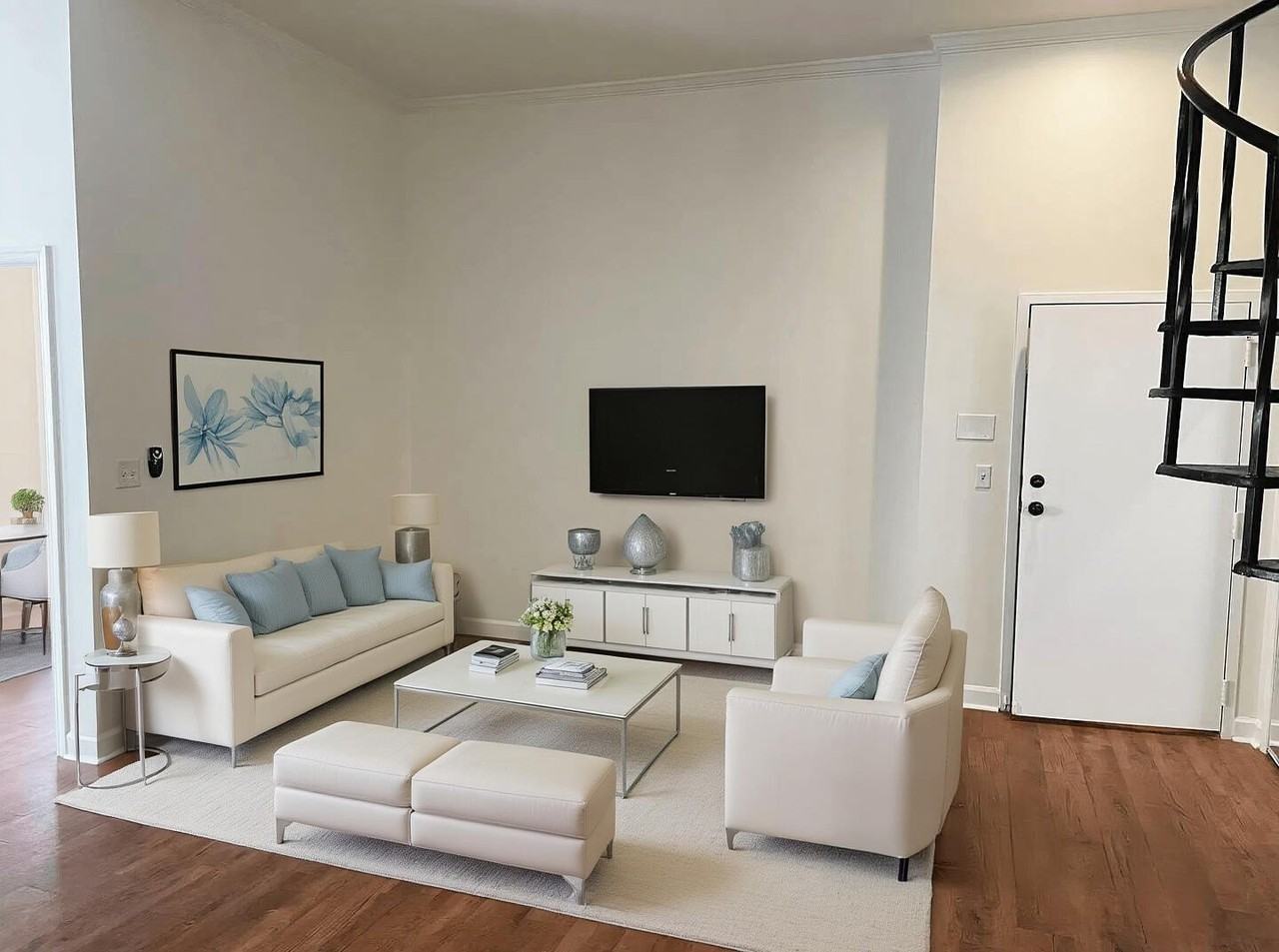 235 King St Apt 1 #1 - Photo 2 of 22