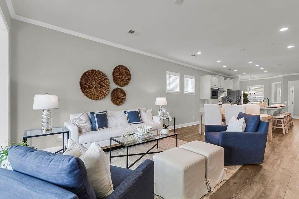 214 Garden Gate Way - Photo 4 of 32