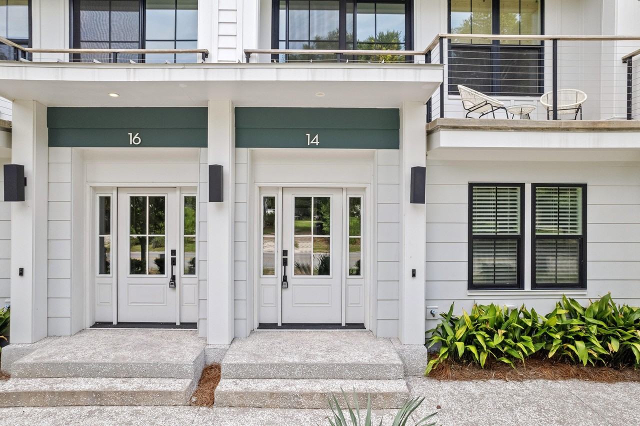 14 Shem Dr - Photo 2 of 50