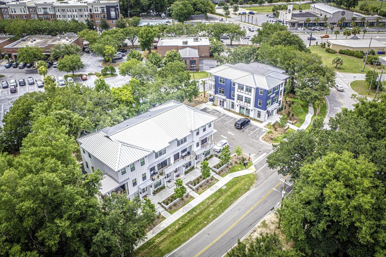 14 Shem Dr - Photo 6 of 50