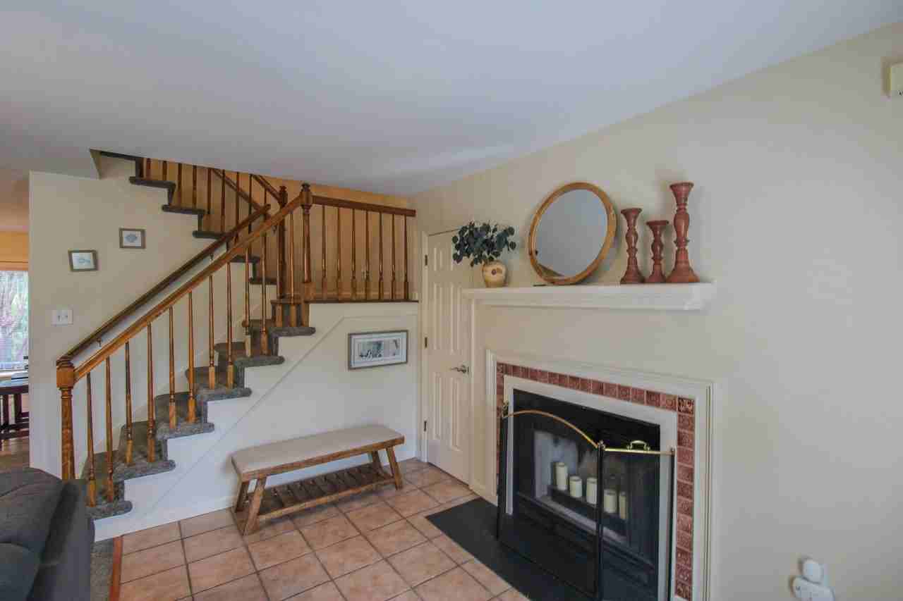 796 Harbor Place Dr - Photo 4 of 19