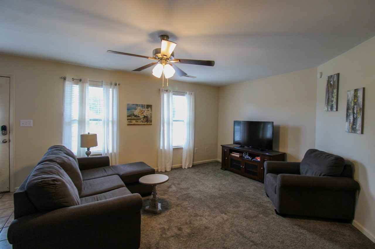 796 Harbor Place Dr - Photo 5 of 19