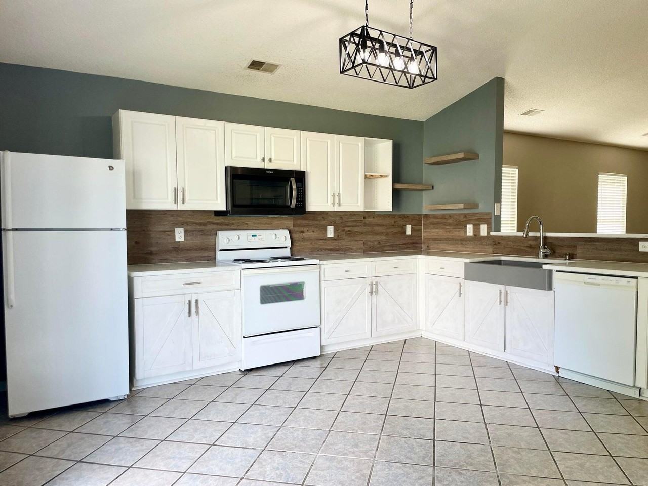 118 Dundalk Ct - Photo 5 of 14